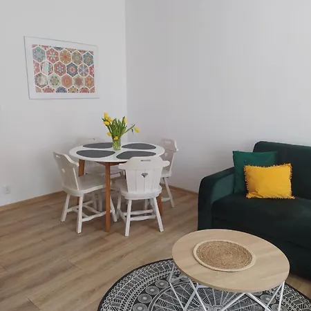 Apartment Miodownik Miedzylesie (Silesia)