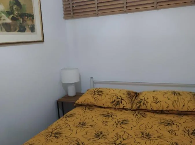 Miodownik 아파트 미에드지레시